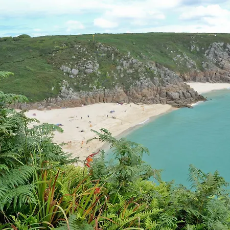 Holiday home Porth Nanven Barn *