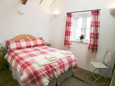 Holiday home Porth Nanven Barn